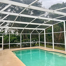 Professional-Pool-Enclosure-Cleaning-In-Port-Orange-Florida 1